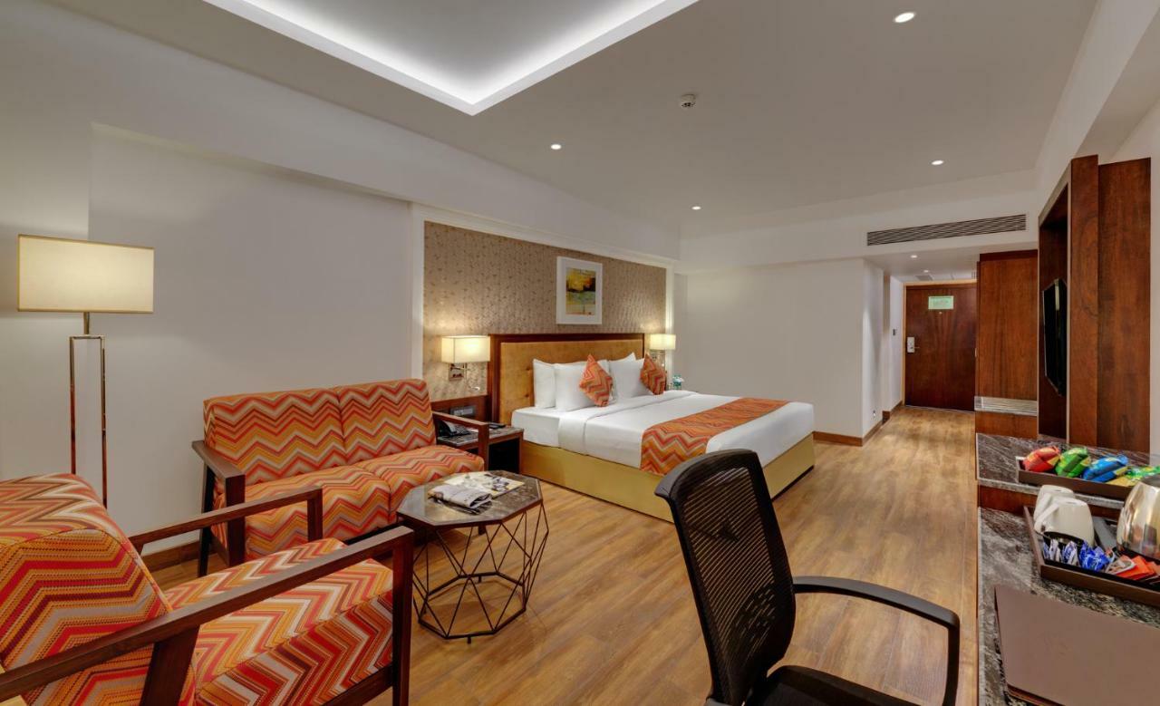 เดอะ เฟิร์น เรซิเดนซี ศาสตรา มหารัศตรา Hotel ซาตารา ภายนอก รูปภาพ