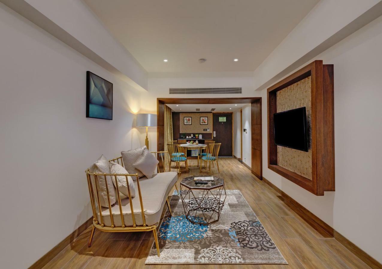 เดอะ เฟิร์น เรซิเดนซี ศาสตรา มหารัศตรา Hotel ซาตารา ภายนอก รูปภาพ